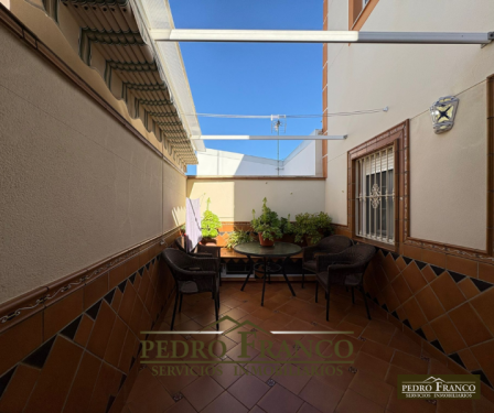 CASA EN VENTA EN ALMENDRALEJO (SAN ANTONIO/ SAN BLAS/CENTRO)