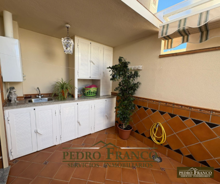 CASA EN VENTA EN ALMENDRALEJO (SAN ANTONIO/ SAN BLAS/CENTRO)