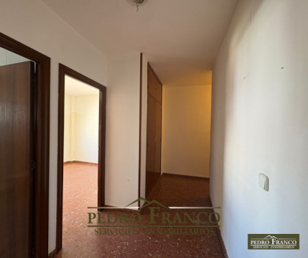 PISO EN VENTA EN ALMENDRALEJO (ESPOLÓN-LA PIEDAD)