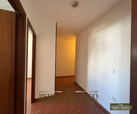 PISO EN VENTA EN ALMENDRALEJO (ESPOLÓN-LA PIEDAD)