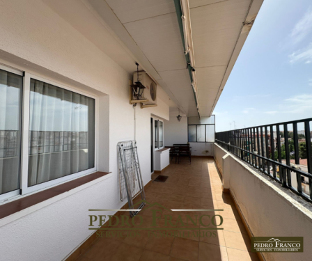 PISO EN VENTA EN ALMENDRALEJO (CENTRO(RICARDO ROMERO/CERVANTES))