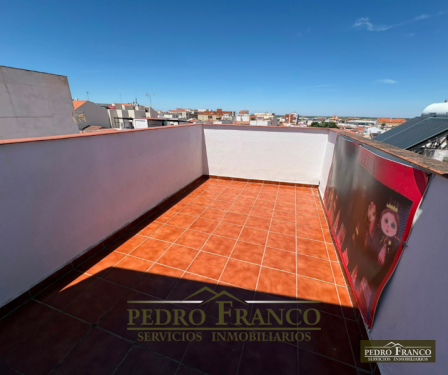 PISO EN VENTA EN ALMENDRALEJO (CENTRO (AYUNTAMIENTO-SANTA CLARA))