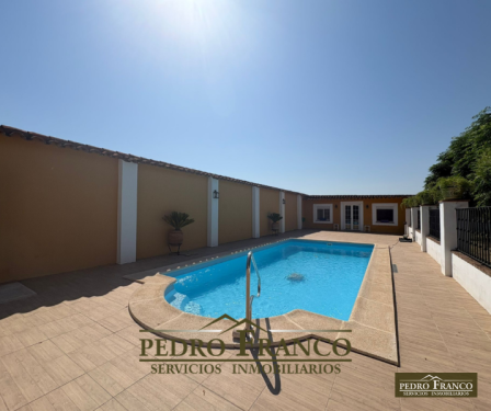 CHALET EN VENTA EN ALMENDRALEJO (SAN MARCOS)