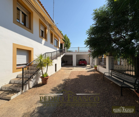 CHALET EN VENTA EN ALMENDRALEJO (SAN MARCOS)