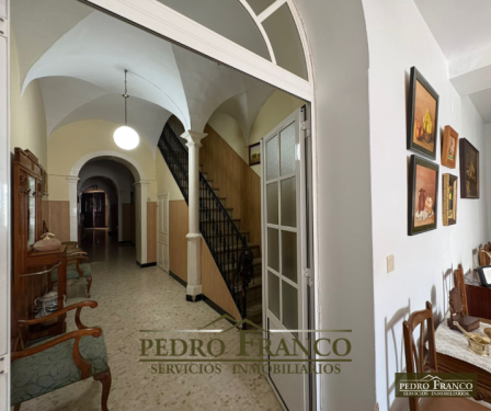 CASA EN VENTA EN ALMENDRALEJO (PLAZA CORAZÓN DE MARIA/CUARTEL GUARDIA CIVIL/COLEGIO SAN FRANCISCO)