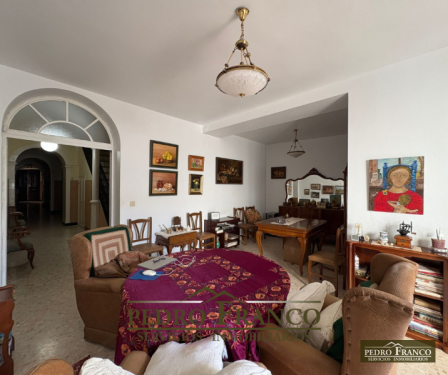 CASA EN VENTA EN ALMENDRALEJO (PLAZA CORAZÓN DE MARIA/CUARTEL GUARDIA CIVIL/COLEGIO SAN FRANCISCO)