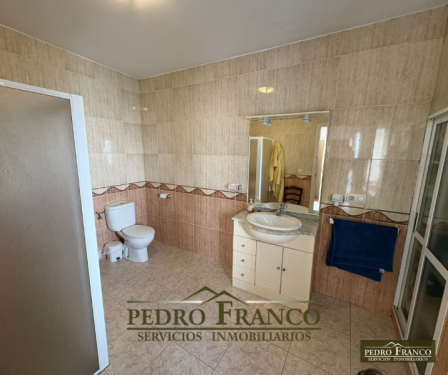 CASA EN VENTA EN ALMENDRALEJO (PLAZA CORAZÓN DE MARIA/CUARTEL GUARDIA CIVIL/COLEGIO SAN FRANCISCO)