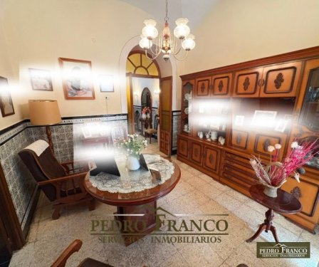 CASA EN VENTA EN ALMENDRALEJO (ESPOLÓN-LA PIEDAD)