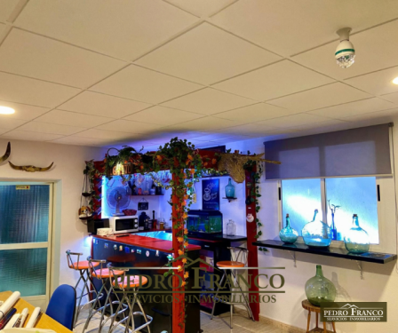 NAVE EN VENTA EN ALMENDRALEJO (LA FAROLA)