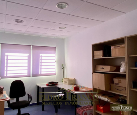 NAVE EN VENTA EN ALMENDRALEJO (LA FAROLA)