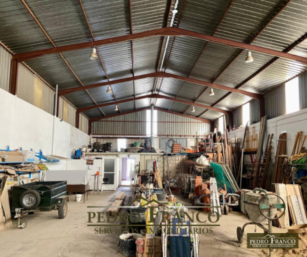 NAVE EN VENTA EN ALMENDRALEJO (LA FAROLA)
