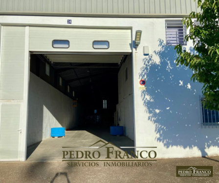 NAVE EN VENTA EN ALMENDRALEJO (LA FAROLA)