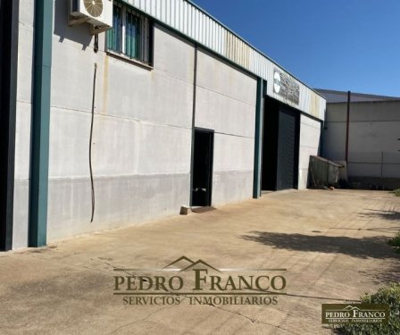 NAVE EN ALQUILER EN ALMENDRALEJO (POLIGONO INDUSTRIAL LAS PICADAS II. C/MECÁNICA(CARREFOUR) PARTE IZQUIERDA)