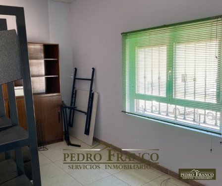 NAVE EN ALQUILER EN ALMENDRALEJO (POLIGONO INDUSTRIAL LAS PICADAS II. C/MECÁNICA(CARREFOUR) PARTE IZQUIERDA)