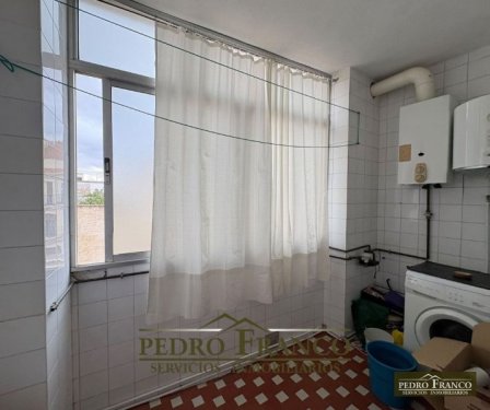 PISO EN VENTA EN ALMENDRALEJO (CENTRO(AYUNTAMIENTO-PARROQUIA-CALLE REAL))