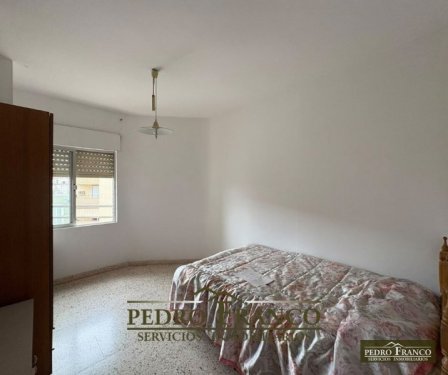 PISO EN VENTA EN ALMENDRALEJO (CENTRO(AYUNTAMIENTO-PARROQUIA-CALLE REAL))