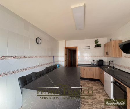 CHALET EN VENTA EN ALMENDRALEJO (SAN MARCOS(ERMITA-OLIVOS-TIZA-RESTO))
