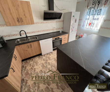 CHALET EN VENTA EN ALMENDRALEJO (SAN MARCOS(ERMITA-OLIVOS-TIZA-RESTO))
