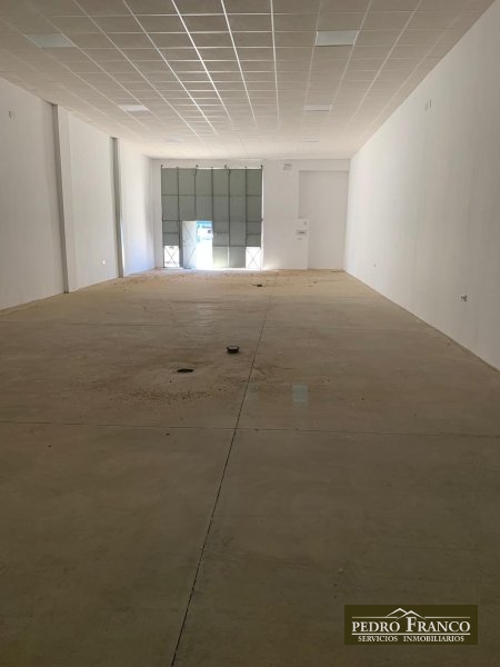 NAVE EN ALQUILER EN ALMENDRALEJO (CTRA.SEVILLA)