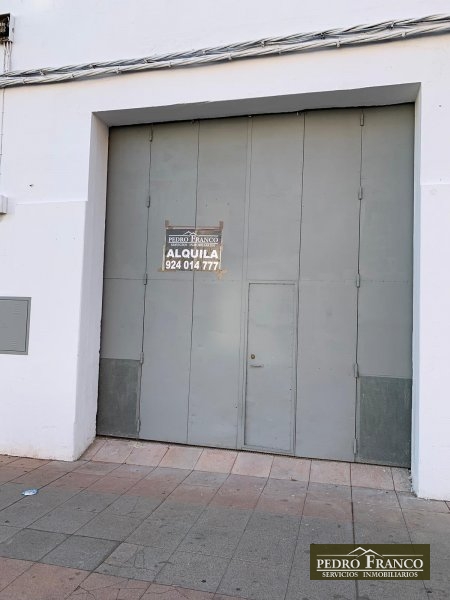 NAVE EN ALQUILER EN ALMENDRALEJO (CTRA.SEVILLA)