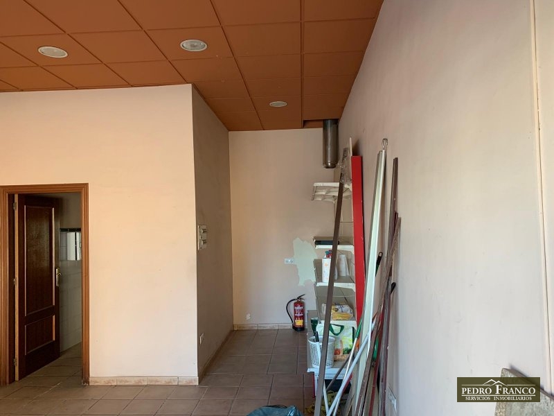 LOCAL EN ALQUILER EN ALMENDRALEJO (CAMPO DE FUTBOL/FRAY ALONSO CABEZAS)