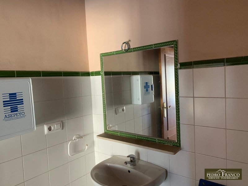 LOCAL EN ALQUILER EN ALMENDRALEJO (CAMPO DE FUTBOL/FRAY ALONSO CABEZAS)