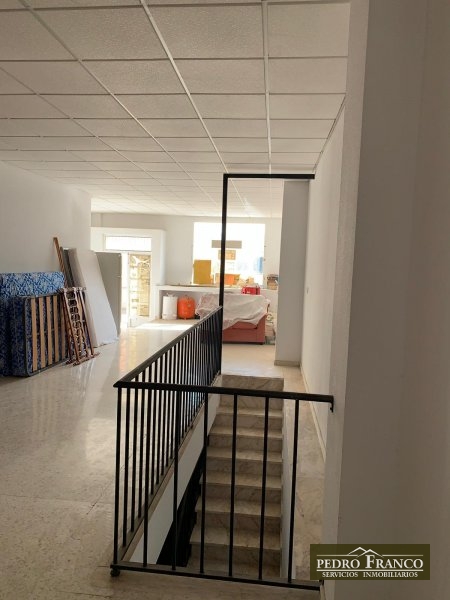 LOCAL EN VENTA EN ALMENDRALEJO (SAN ANTONIO/ SAN BLAS/CENTRO)