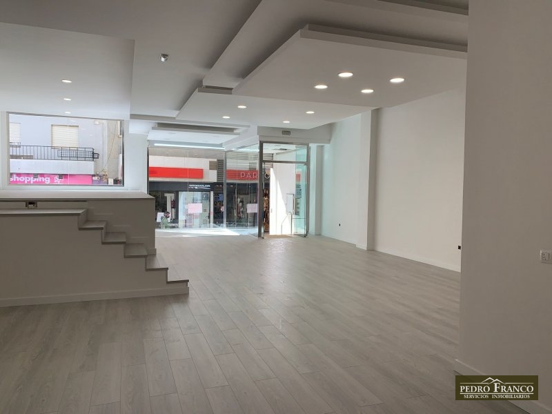 LOCAL EN ALQUILER EN ALMENDRALEJO (CENTRO(FRANCISCO PIZARRO-ESPRONCEDA-PLAZA SOL))