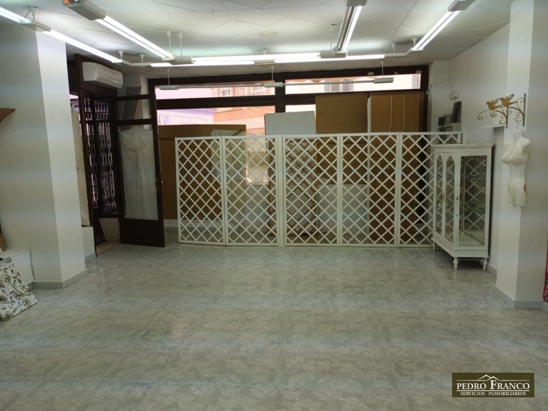 LOCAL EN ALQUILER EN ALMENDRALEJO (CENTRO(FRANCISCO PIZARRO-ESPRONCEDA-PLAZA SOL))