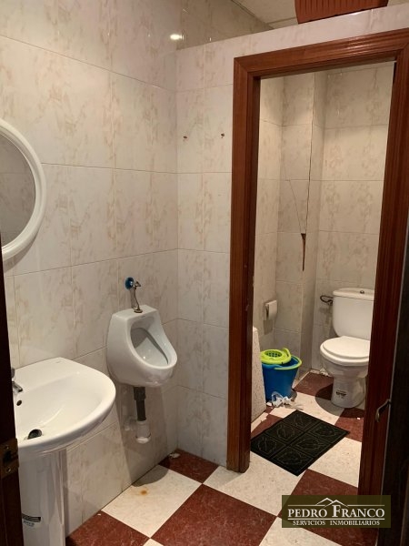 LOCAL EN ALQUILER EN ALMENDRALEJO (AVENIDA DE LA PAZ)