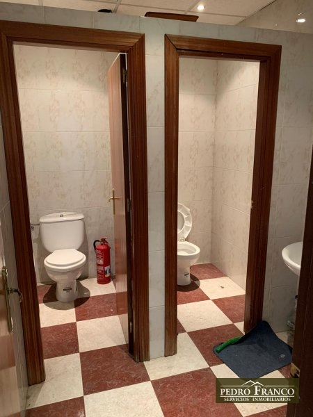 LOCAL EN ALQUILER EN ALMENDRALEJO (AVENIDA DE LA PAZ)