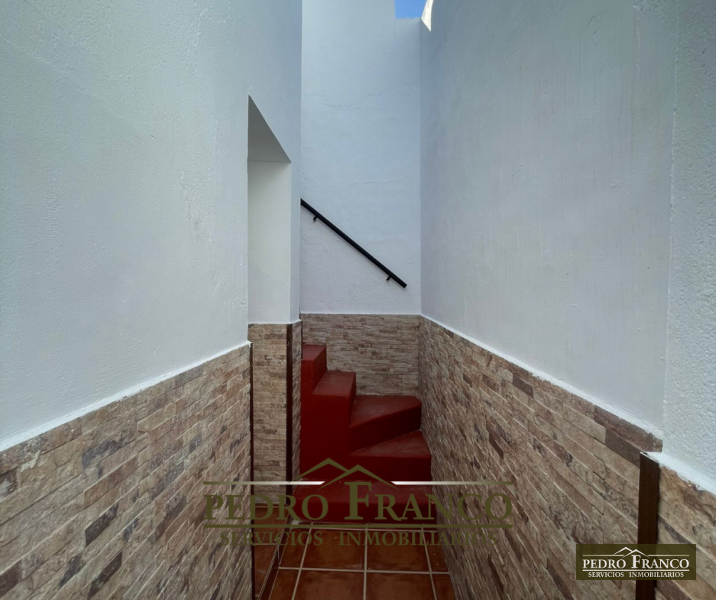 CASA EN ALQUILER EN ALMENDRALEJO (MERCADO)