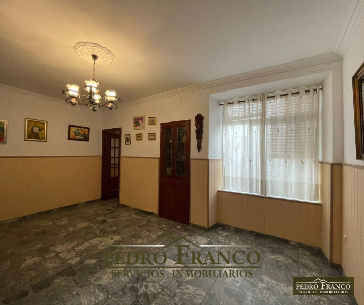 CASA EN VENTA EN ALMENDRALEJO (CENTRO/FCO.PIZARRO/CALLE SAN JOSE)