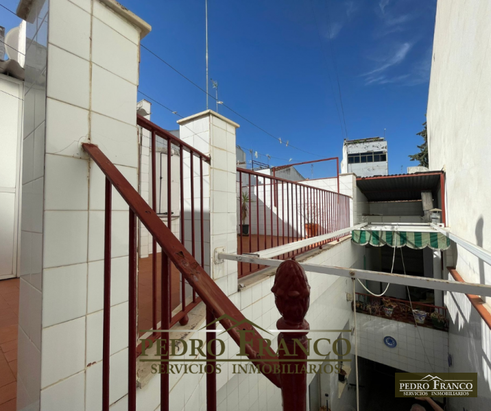 CASA EN VENTA EN ALMENDRALEJO (CENTRO/FCO.PIZARRO/CALLE SAN JOSE)