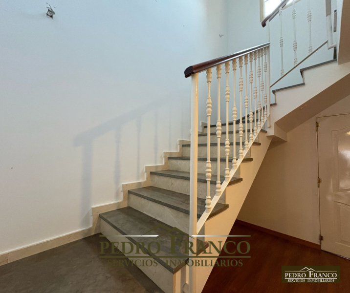 DÚPLEX EN VENTA EN ALMENDRALEJO (AVENIDA RAFAEL ALBERTI)