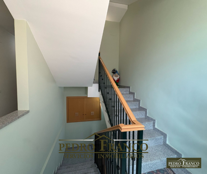 CASA EN VENTA EN ALMENDRALEJO (DULCE CHACÓN)