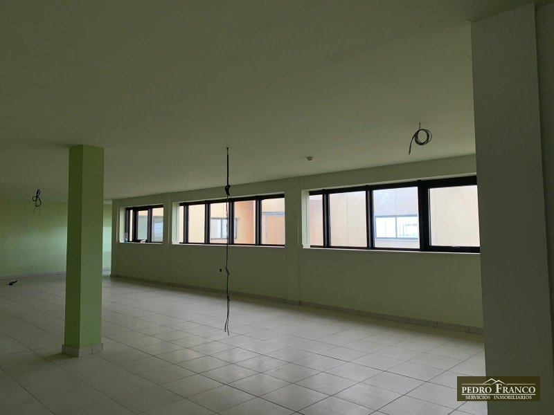 LOCAL EN ALQUILER EN ALMENDRALEJO (CAMPO DE FUTBOL/FRAY ALONSO CABEZAS)