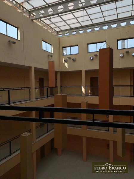 LOCAL EN ALQUILER EN ALMENDRALEJO (CAMPO DE FUTBOL/FRAY ALONSO CABEZAS)