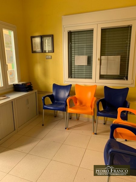 LOCAL EN ALQUILER EN ALMENDRALEJO (CRTA.ACEUCHAL)