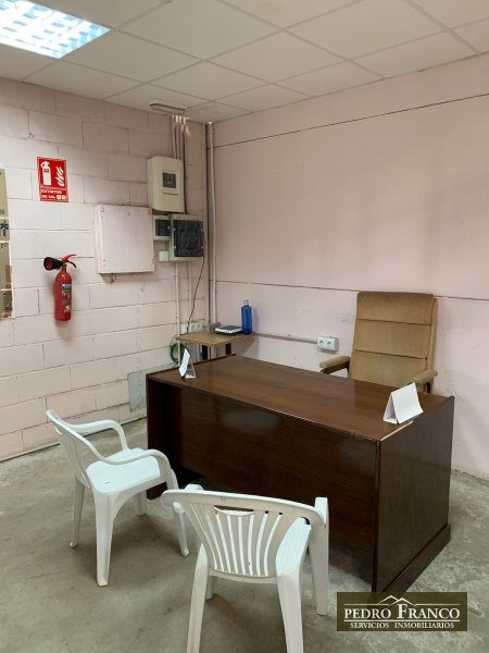 NAVE EN ALQUILER EN ALMENDRALEJO (CRTA.BADAJOZ  ZONA- NAVES Nº3(MARGEN DERECHO))