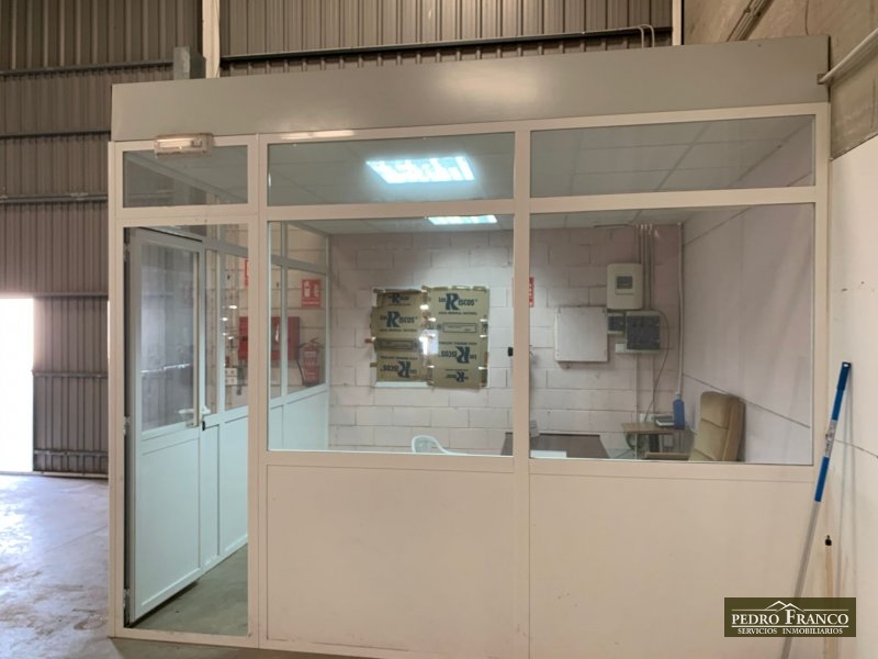 NAVE EN ALQUILER EN ALMENDRALEJO (CRTA.BADAJOZ  ZONA- NAVES Nº3(MARGEN DERECHO))