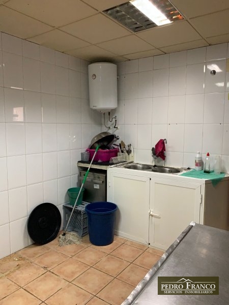 LOCAL EN ALQUILER EN ALMENDRALEJO (CAMPO DE FUTBOL/FRAY ALONSO CABEZAS)