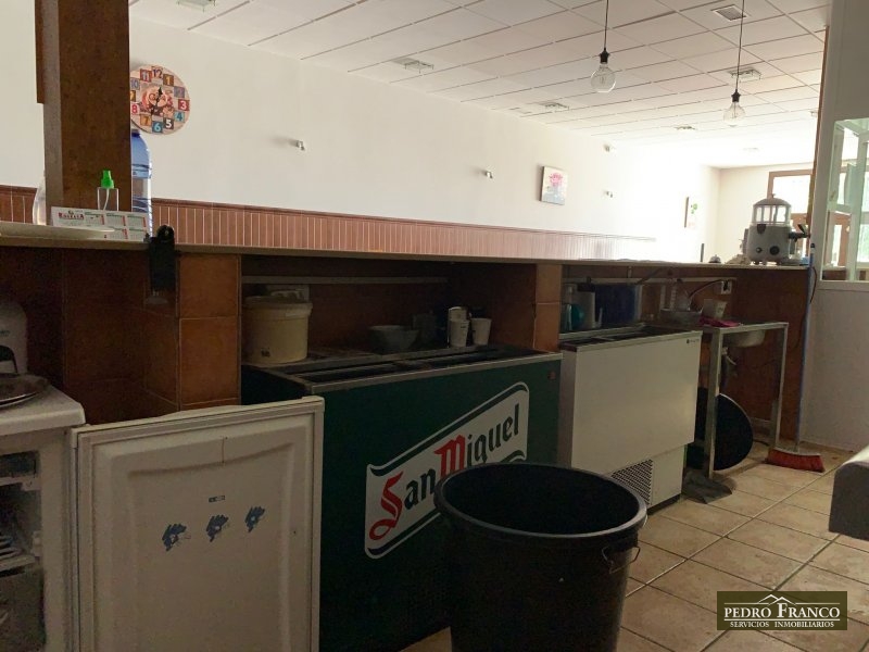 LOCAL EN ALQUILER EN ALMENDRALEJO (CAMPO DE FUTBOL/FRAY ALONSO CABEZAS)