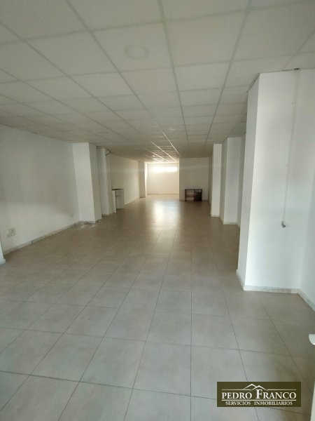LOCAL EN VENTA EN ALMENDRALEJO (SAN JOSE)