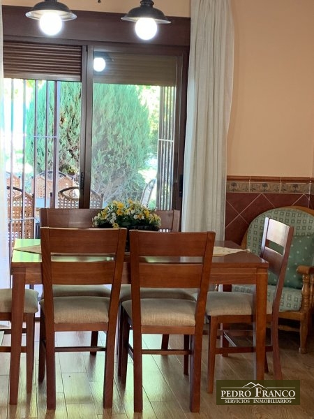 CHALET EN VENTA EN ALMENDRALEJO (SAN MARCOS(ERMITA-OLIVOS-TIZA-RESTO))