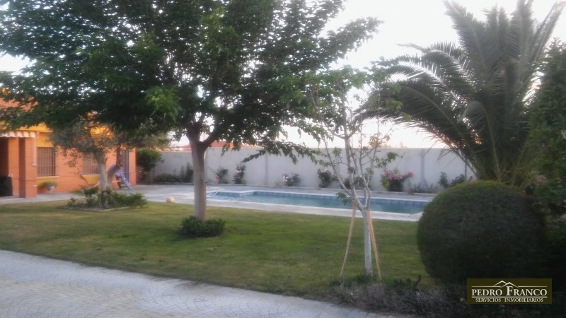 CHALET EN VENTA EN ALMENDRALEJO (SAN MARCOS(ERMITA-OLIVOS-TIZA-RESTO))