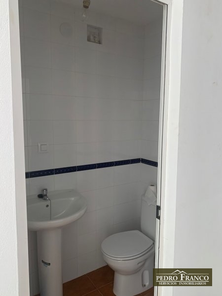 LOCAL EN ALQUILER EN ALMENDRALEJO (SAN ANTONIO/ SAN BLAS/CENTRO)