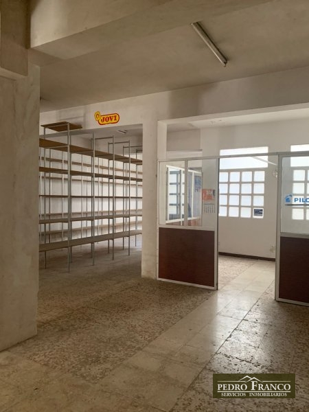LOCAL EN VENTA EN ALMENDRALEJO (SAN ANTONIO/ SAN BLAS/CENTRO)