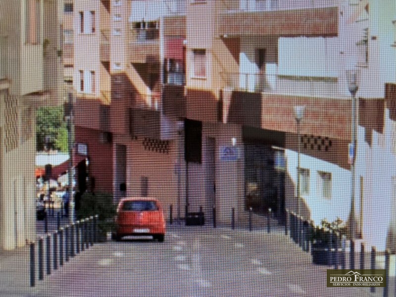 LOCAL EN VENTA EN ALMENDRALEJO (AVENIDA DE LA PAZ)