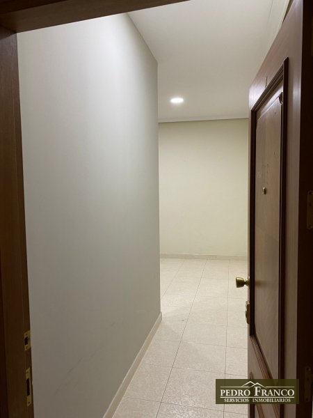 LOCAL EN VENTA EN ALMENDRALEJO (CENTRO(AYUNTAMIENTO-PARROQUIA-CALLE REAL))